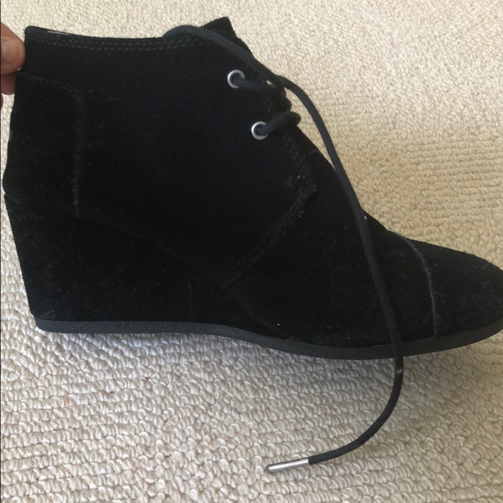 TOMS BOOTIES